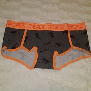 💕VS PINK Halloween boyshorts